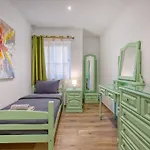 Modern 3 Bedroom In The Heart Of Lejlighed Sliema