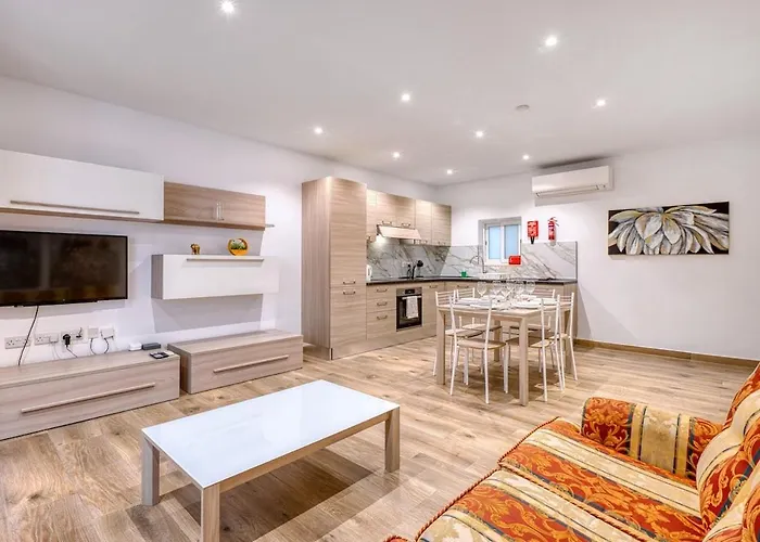 Modern 3 Bedroom In The Heart Of Sliema