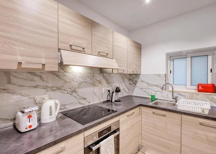 Appartement Modern 3 Bedroom In The Heart Of *