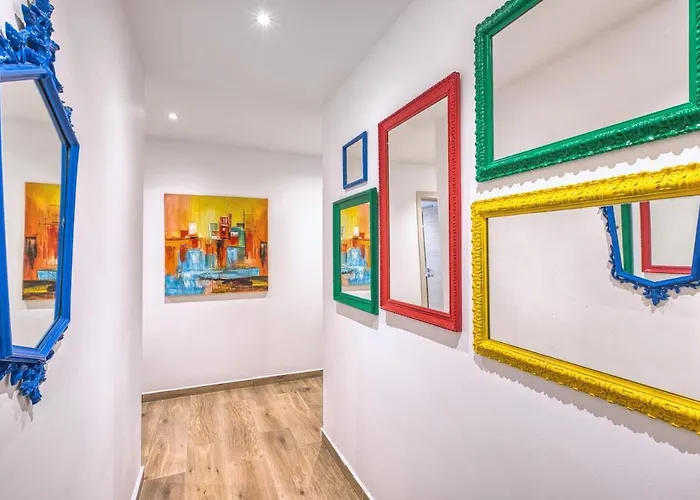 Modern 3 Bedroom In The Heart Of Appartement