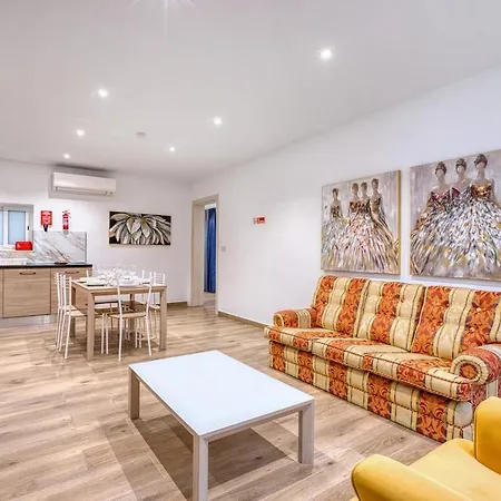 Modern 3 Bedroom In The Heart Of * Sliema