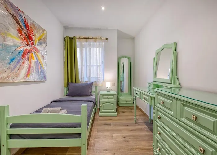 Modern 3 Bedroom In The Heart Of 公寓 斯利马